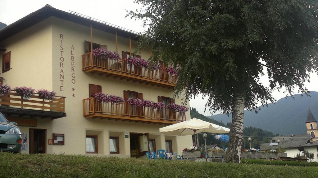 Hotel Serenella 2*